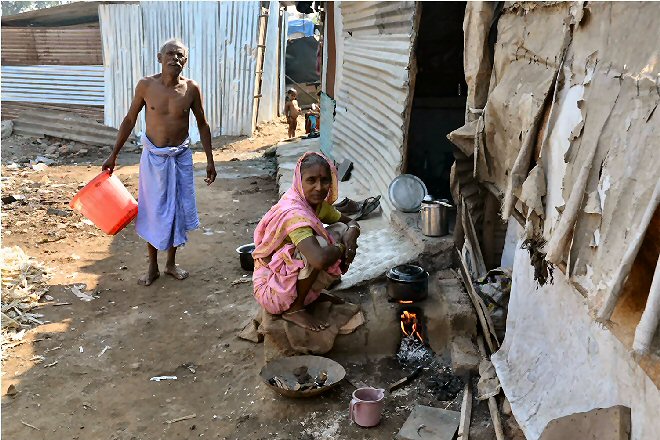 helping destitute families in india