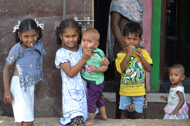 helping Indian slum children